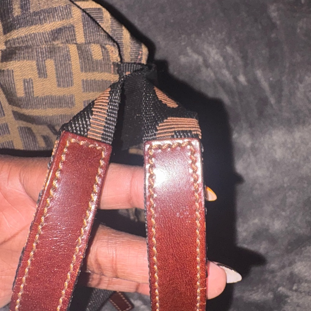 Authentic Fendi Black and Brown Logo Tote. COA included - Picture 11 of 12